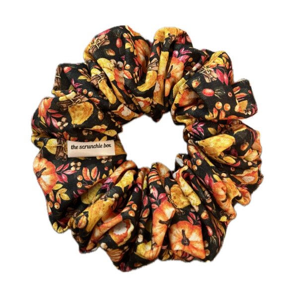 Regular Fall Scrunchie- Autumn - Picture 1 of 1